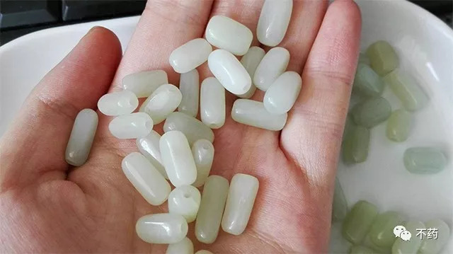 新疆和田玉新料,新疆和田玉的新籽料