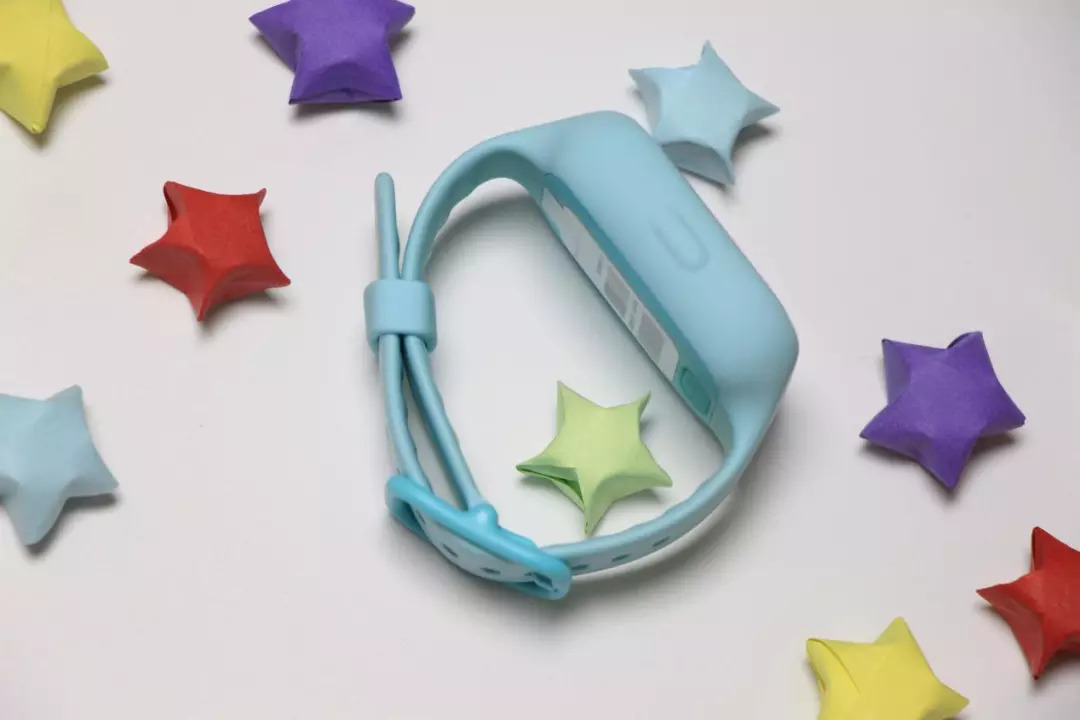 小米米兔儿童电话手表6C测评,米兔电话手表3功能