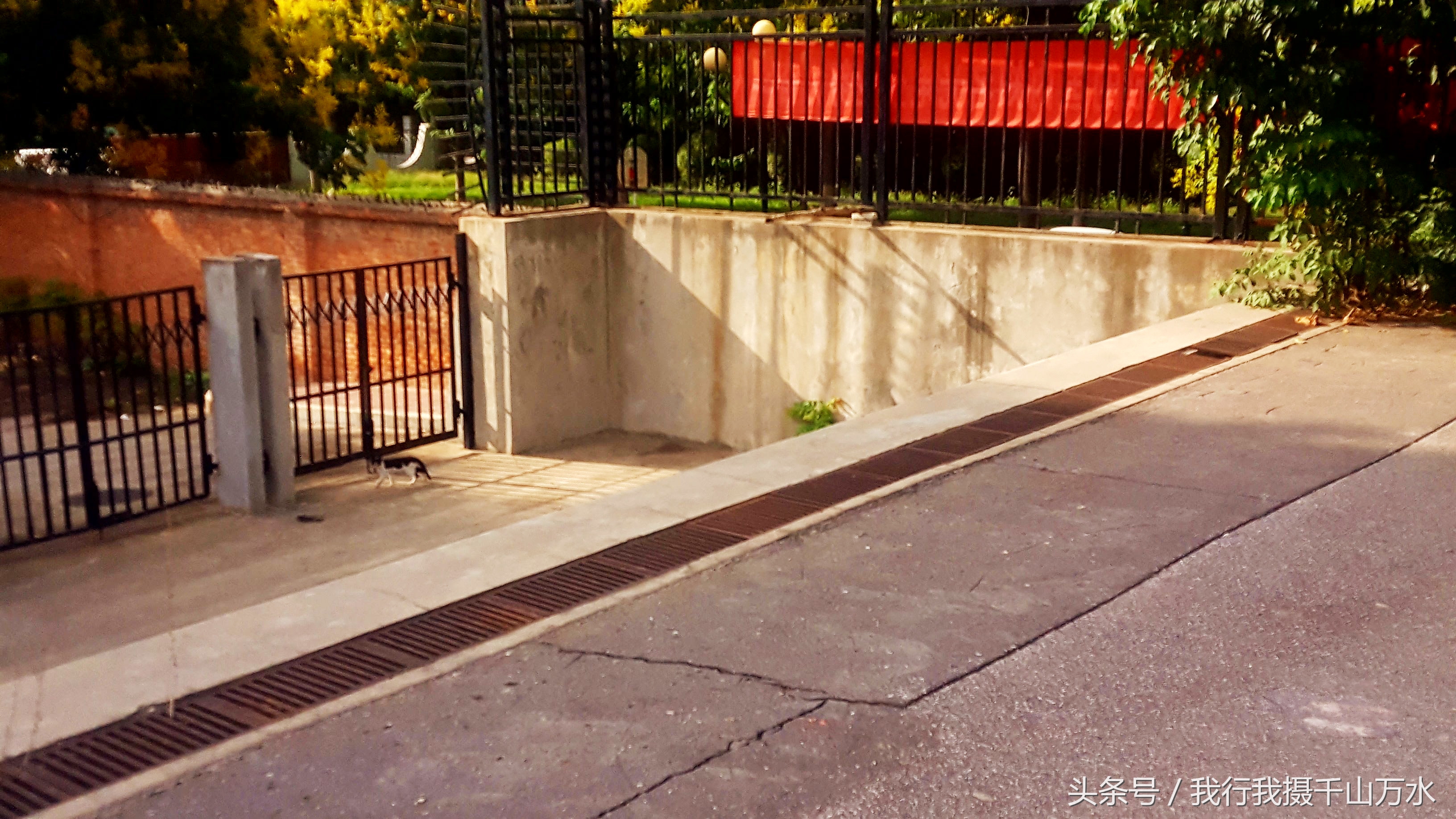 民间健身及尽享足球之乐的好场所——西安西光厂体育场