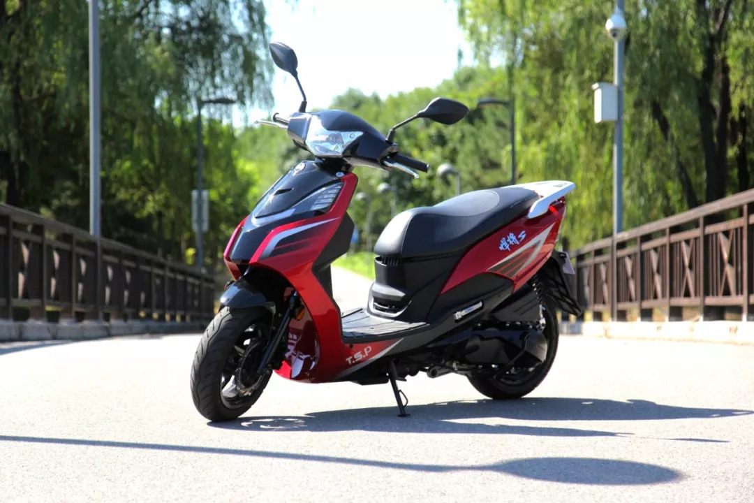 最值得购买的三款150s踏板都有谁,车评推荐10万元以下车型