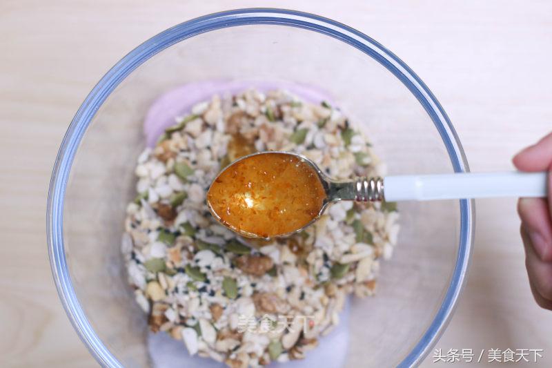 真正的五仁月饼很好吃,五仁月饼恰到好处满足味蕾