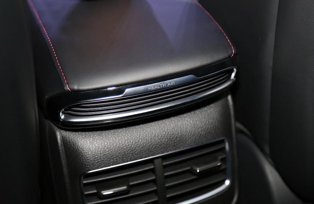 名爵hs指导价1198,名爵hs正式上市颜值配置双拳出击