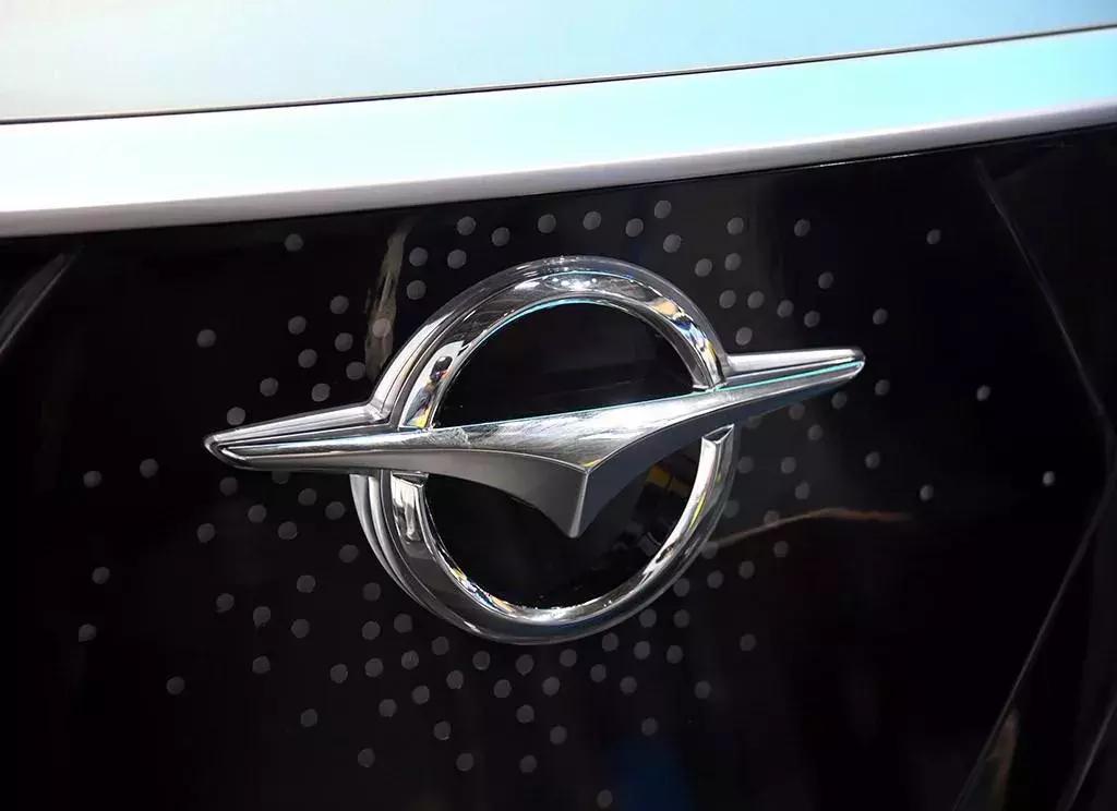 可以旋转的副驾驶,双排座多功能汽车