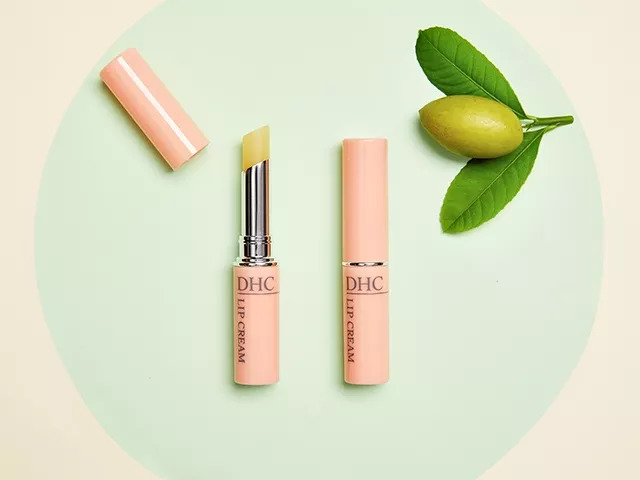 修护唇纹补水男女款唇膏推荐分享,日本唇膏保湿滋润补水第一名