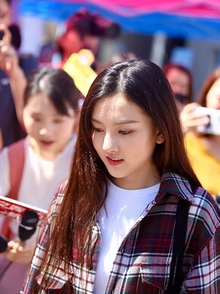 让人们看不出来的素颜妆如何画,素颜妆怎么画好看呢