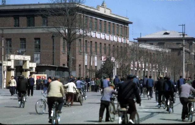 FUN｜美国人拍摄1972年唐山