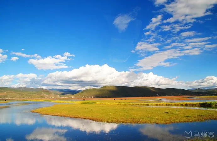 我存了256G的小黄片想和你深夜一起看