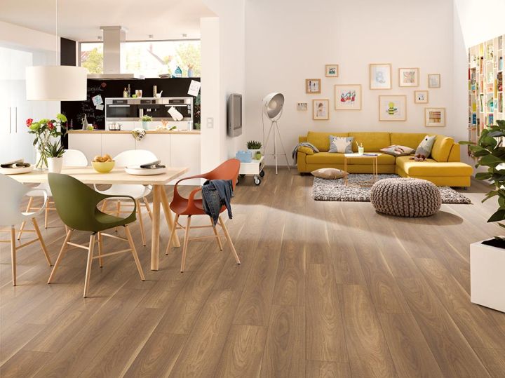 地板究竟买实木还是实木复合好？商家说出大实话！才知坑惨太多人