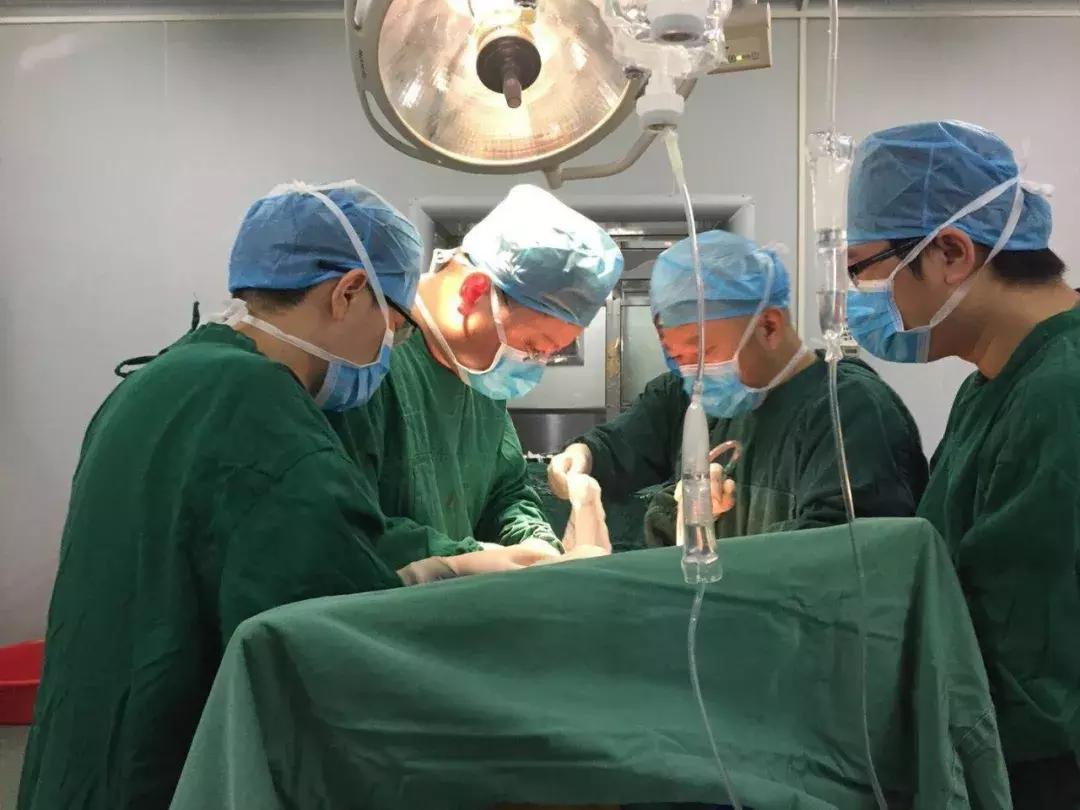 赞！这家医院再创清远首例！到底是什么让他们这么牛？