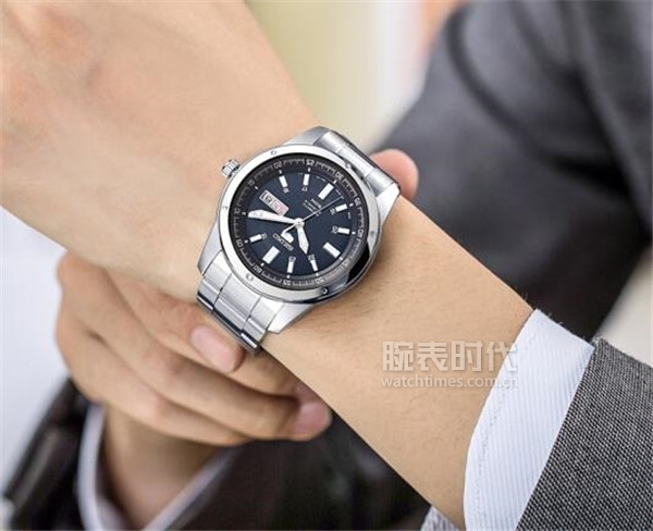 2万块买新表推荐,二手千元表买什么好