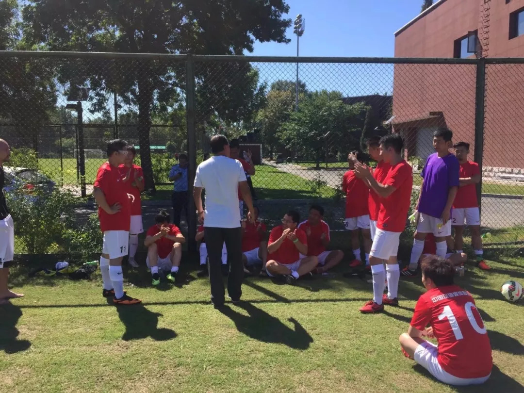 足球教练的教师节祝福,教师节足球教练祝福