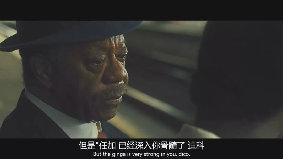 他用双脚让国家停战，这个男人我们等了40年！