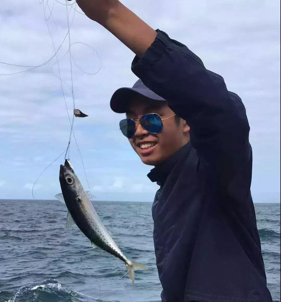 踢球真的没出路吗,足球如何才能称得上球王