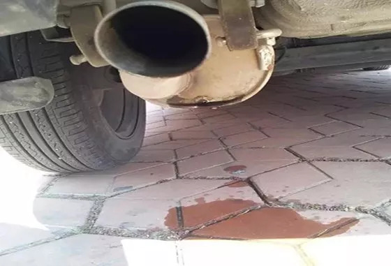 三秒知识点：汽车排气筒为什么会滴水？