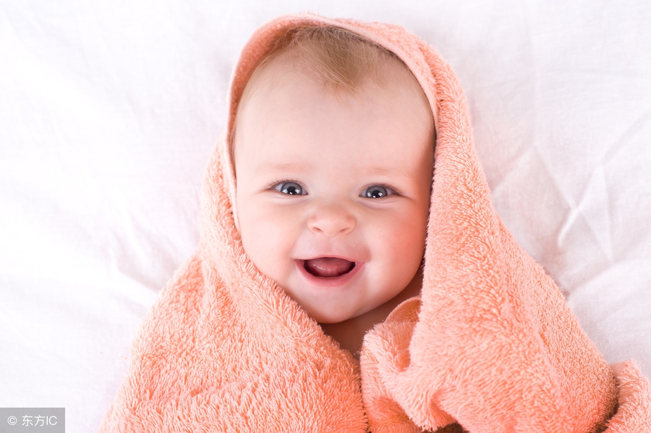 儿童斗鸡眼怎样辨别,如何辨别宝宝斗鸡眼