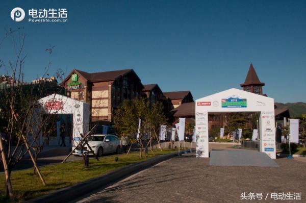 山路陡坡十八弯太刺激,山路上坡多什么电动车合适