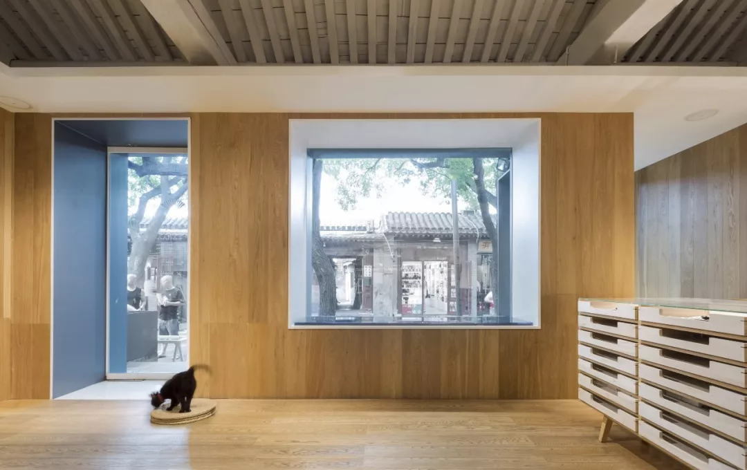 南锣鼓巷一居室带院,南锣鼓巷一室一厅带露台小院