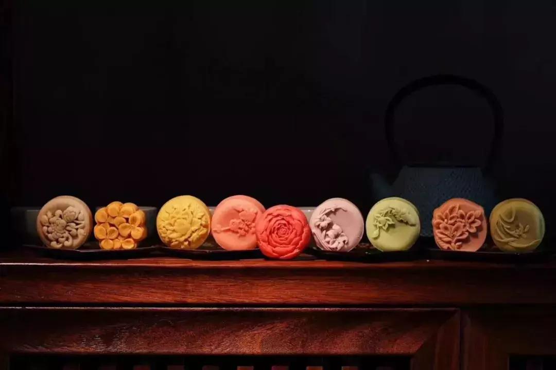 不排队也能吃到的网红月饼？别怪我没告诉你！