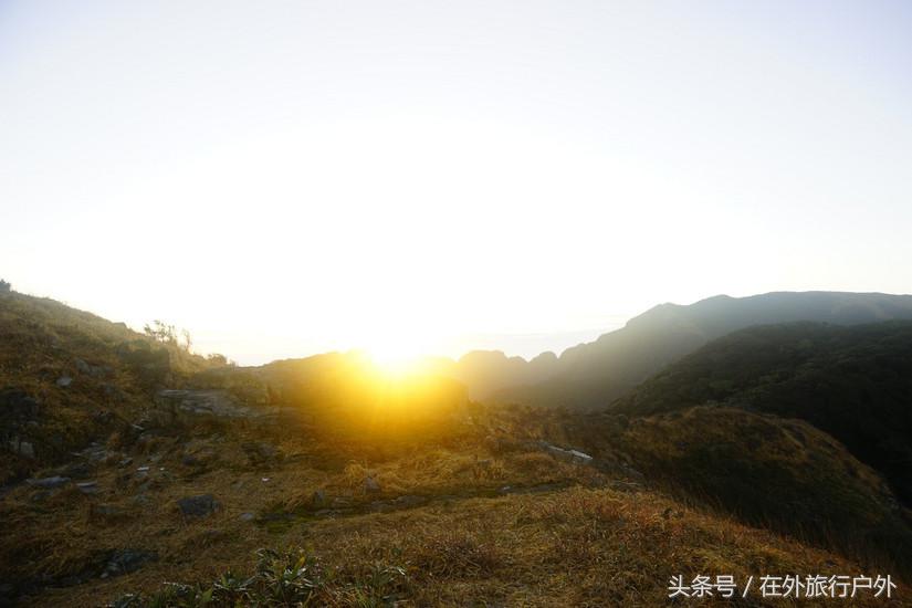 将轻量化进行到底——20L背包的千八雪地露营