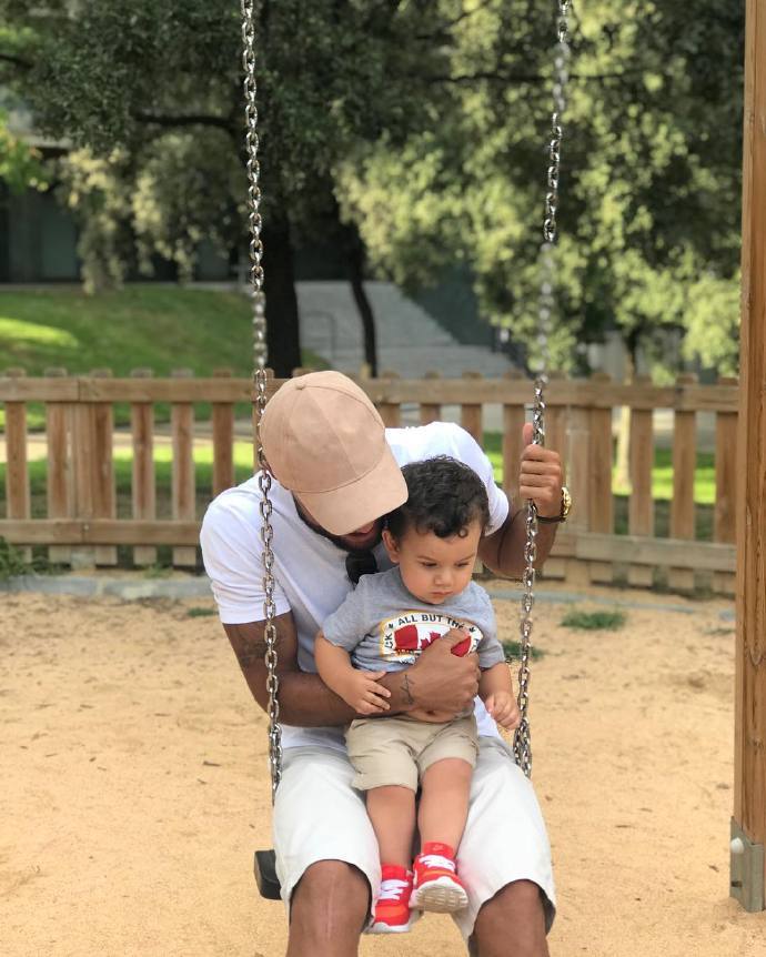 巴萨新赛季球衣24-25客场,巴萨下赛季客场球衣曝光