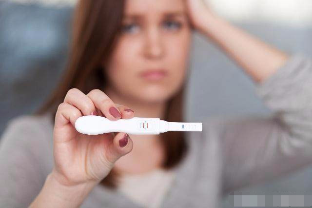 一个月女人有几次排卵期,一个月女性排几个卵细胞