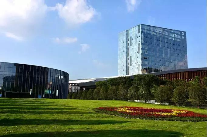 青白江凤凰盛景航拍,青白江凤凰新城最新视频