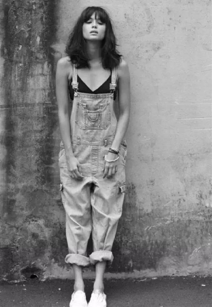 平胸妹子穿什么裙子好看,平胸穿什么类型的裙子更好看