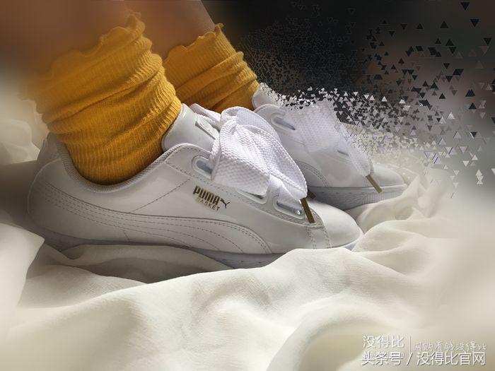 puma白色鞋子配什么袜子 (puma黑金白色)
