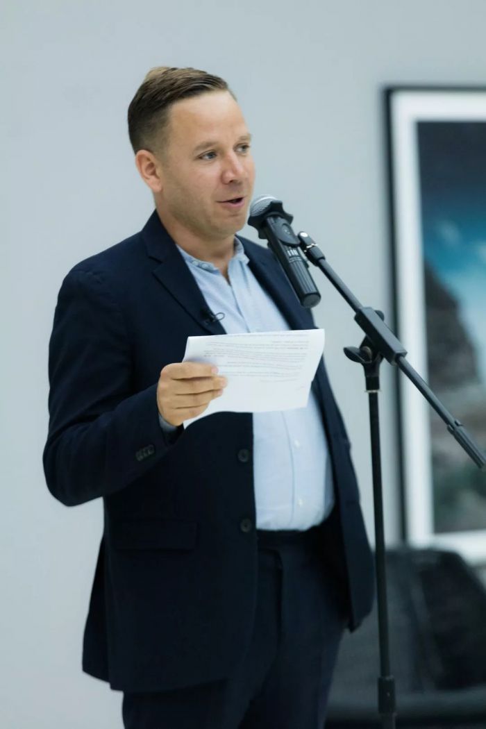 安德里亚斯·穆埃的德国性