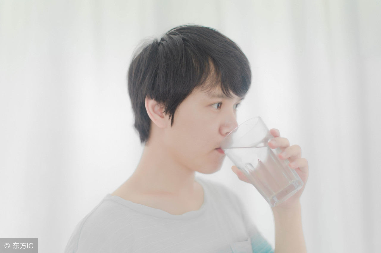 上班就尿频尿急是怎么回事,上班的时候老是尿频怎么办