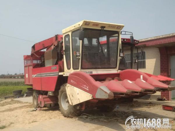 唐山用户王兴阳：玉米收获机我只认中农博远