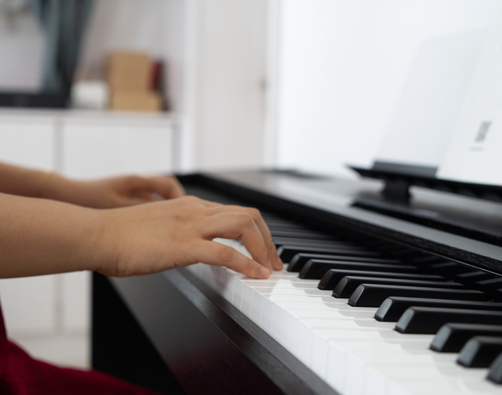 考级钢琴键容易上手,考级启蒙