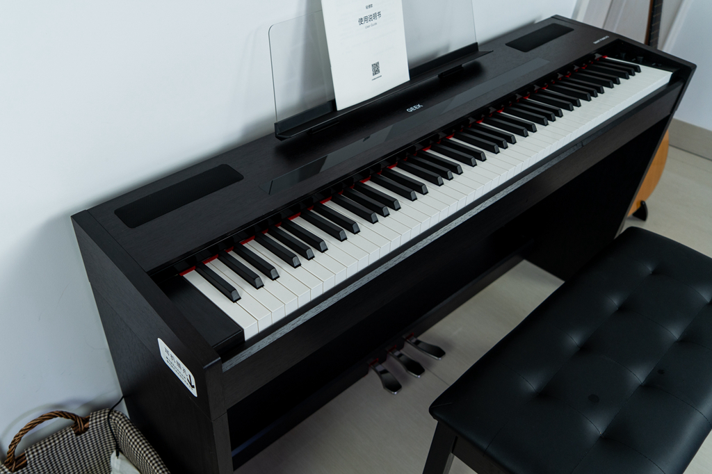 不谈考级，只说兴趣，智能钢琴不只是看着很美好！