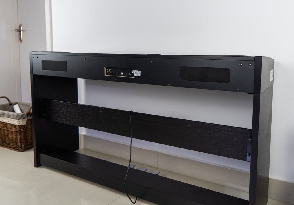 不谈考级，只说兴趣，智能钢琴不只是看着很美好！