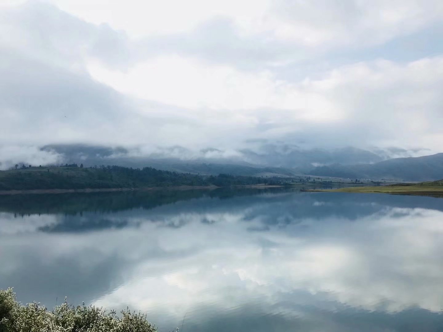 风轻云淡,不起波澜,你心中的世外桃源—冶勒湖