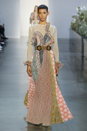 2019女装秀场潮流时尚,2019时装周高级服装秀