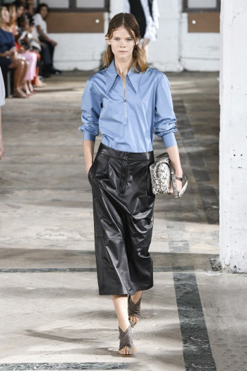 2019女装秀场潮流时尚,2019时装周高级服装秀