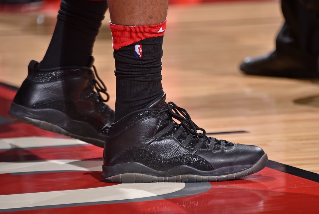 塔克球鞋上脚视频,塔克4000双球鞋