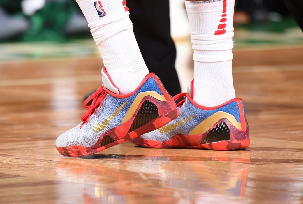 塔克球鞋上脚视频,塔克4000双球鞋