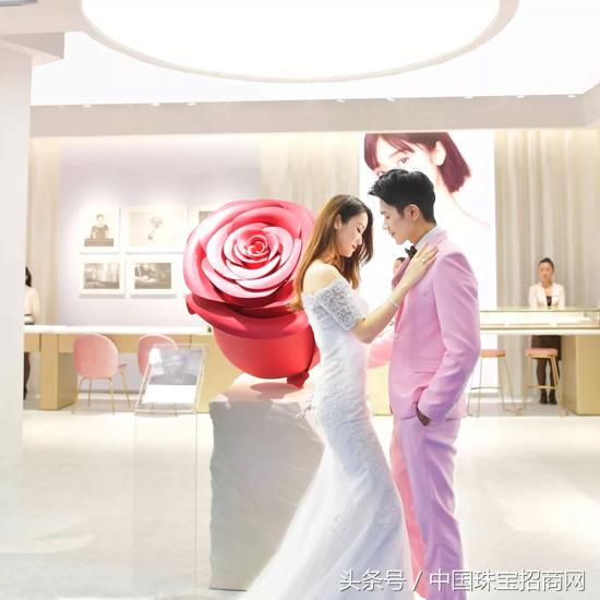 爱与被爱方恒久｜LOVELOVE爱与被爱钻戒闪耀深圳国际珠宝展