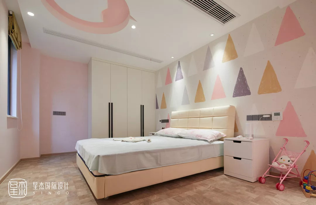 万科信成道三期上叠样板间,万科信成道叠加别墅