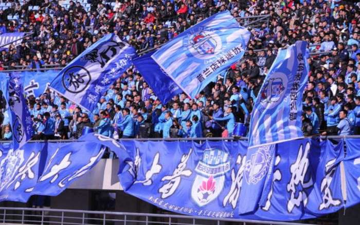 大连队教练是谁,大连队主教练