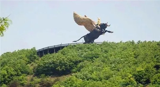 吃遍大连丨到大自然中去漫步，领略初秋的景致！找个好天气出发～