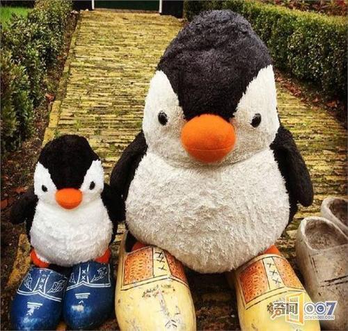 千万记住,中国游客最爱买的“小鞋”一定要是木头做的