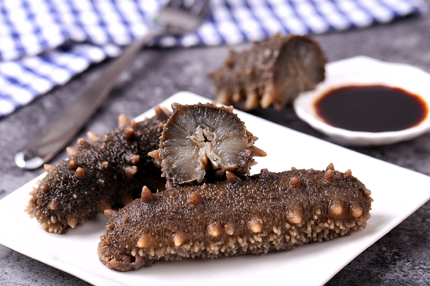 去海鲜市场买活章鱼和帝王蟹,韩国海鲜市场海参价格