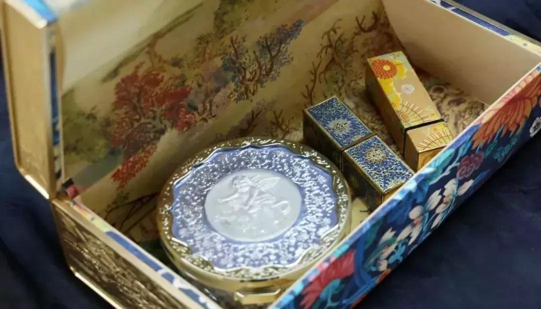 迪士尼中秋月饼礼盒推荐,中秋酒店月饼大赏