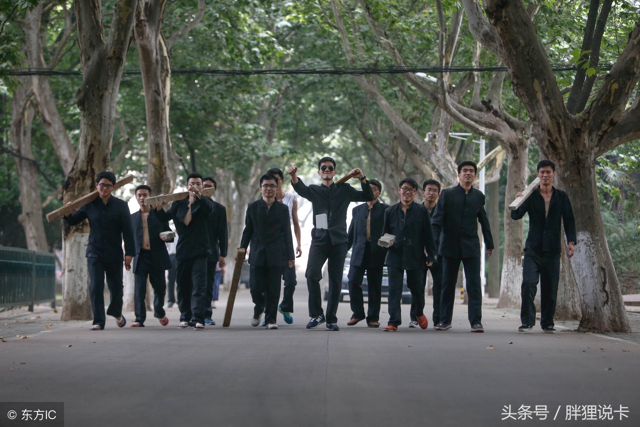 鍌敹琛屼笟鏈夊鏆村埄,鏆村姏鍌敹娉曞緥娉曡