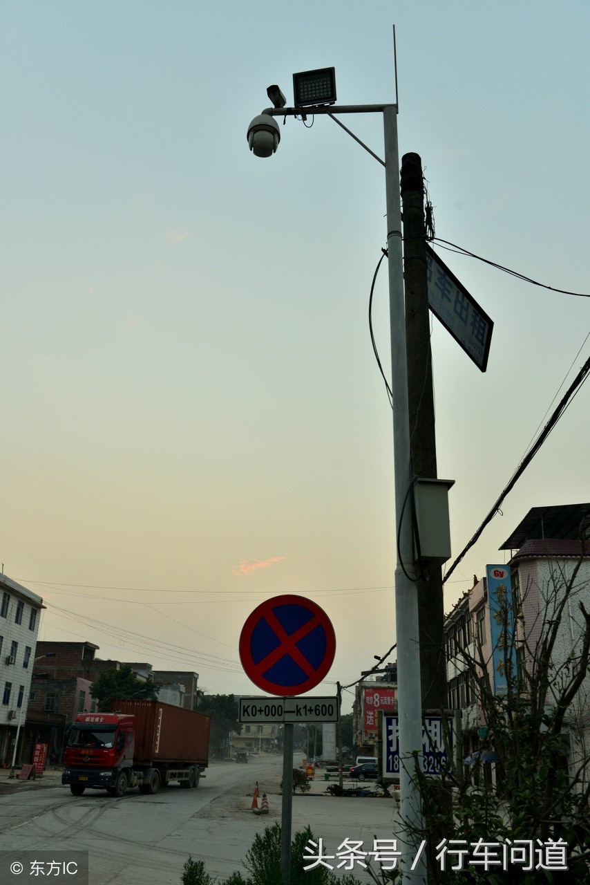 交通监控摄像头有几种类型,最新道路交通监控摄像头