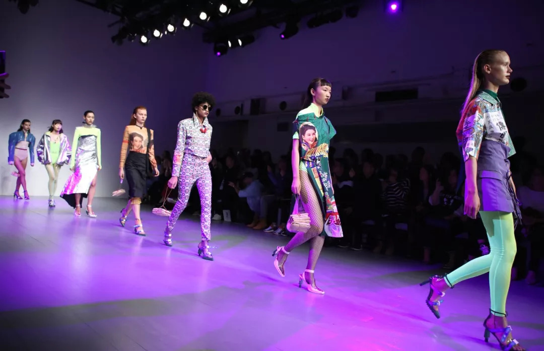 老虎牌运动短袖,夏季虎纹运动衫