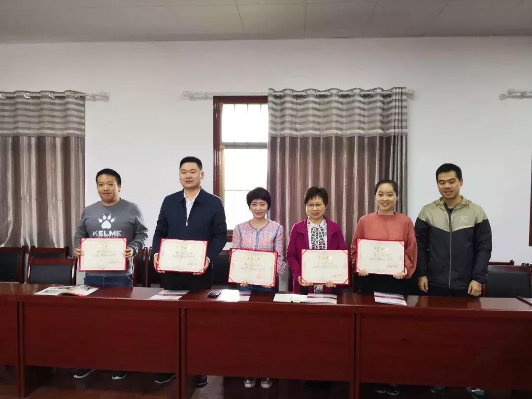 脱贫攻坚各部门协同发力,脱贫攻坚上下同心尽锐出战